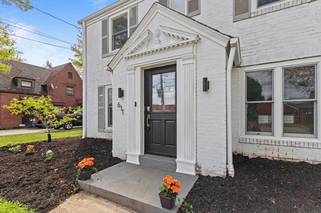 611 Winfield St, Bridgeville, PA 15017