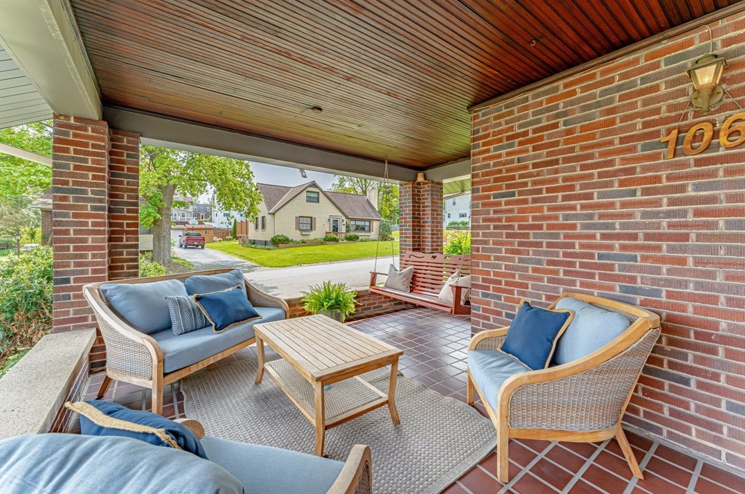 106 Hartle Rd, Glenshaw, PA 15116