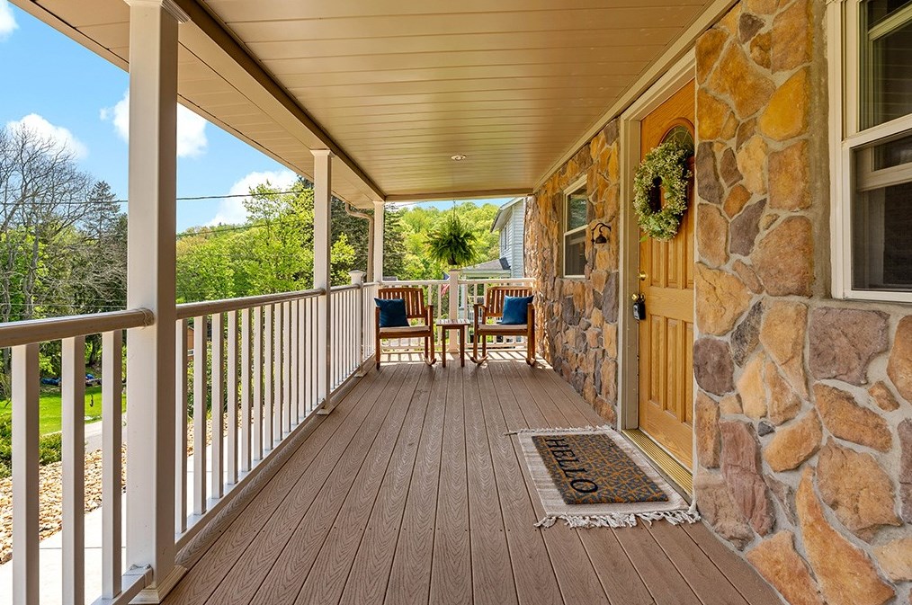 3060 Paintertown Rd, North Huntingdon, PA 15642