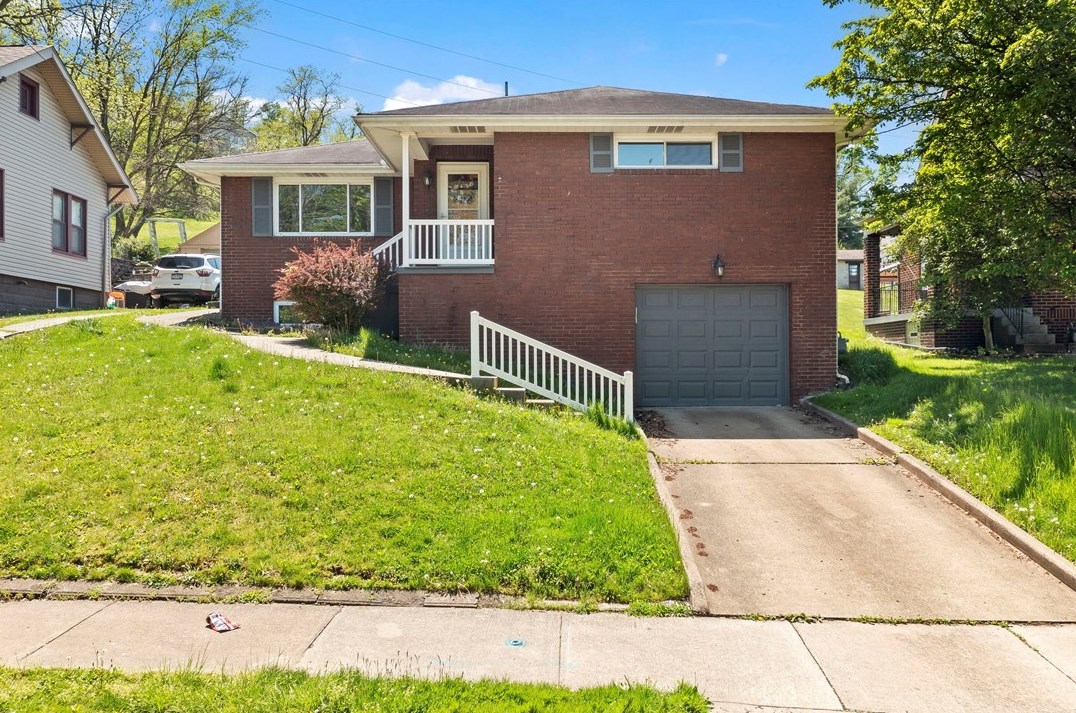 210 Springfield Ave, Washington, PA 15301