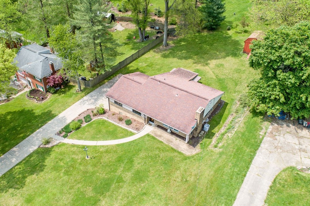 227 Ridgeview Dr, Venetia, PA 15367-1226