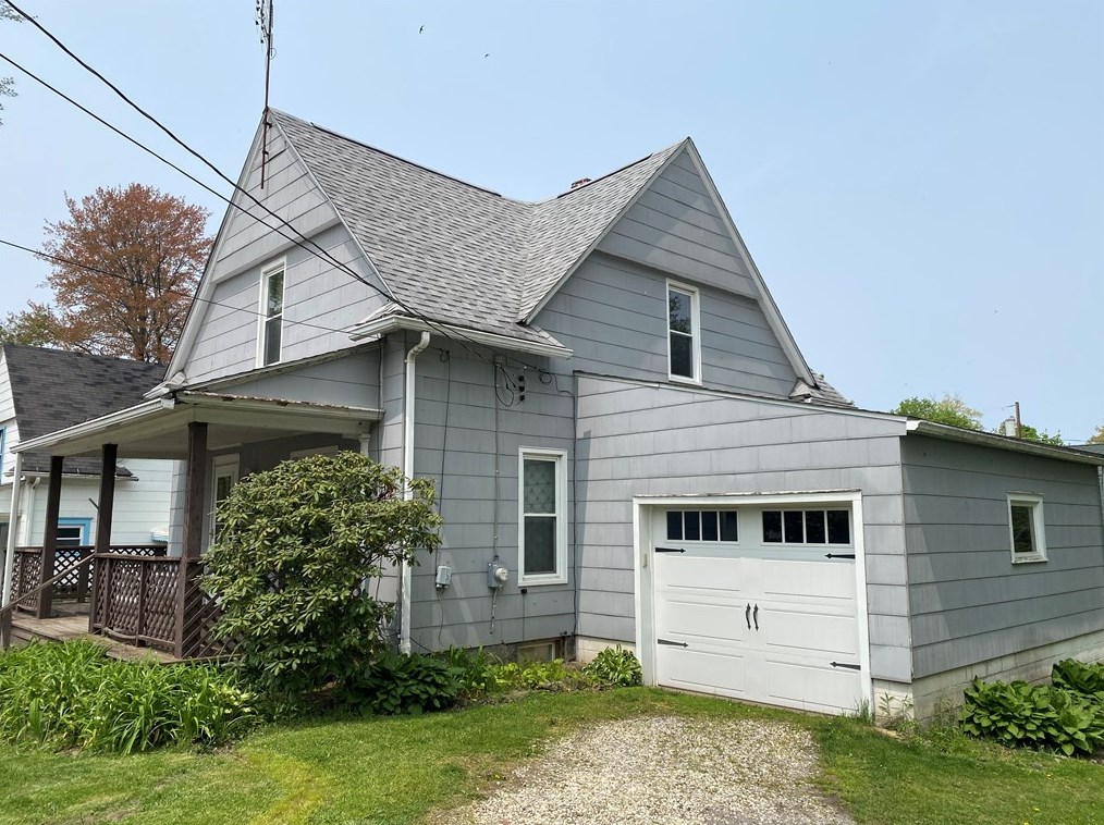 188 Clinton St, Greenville, PA 16125