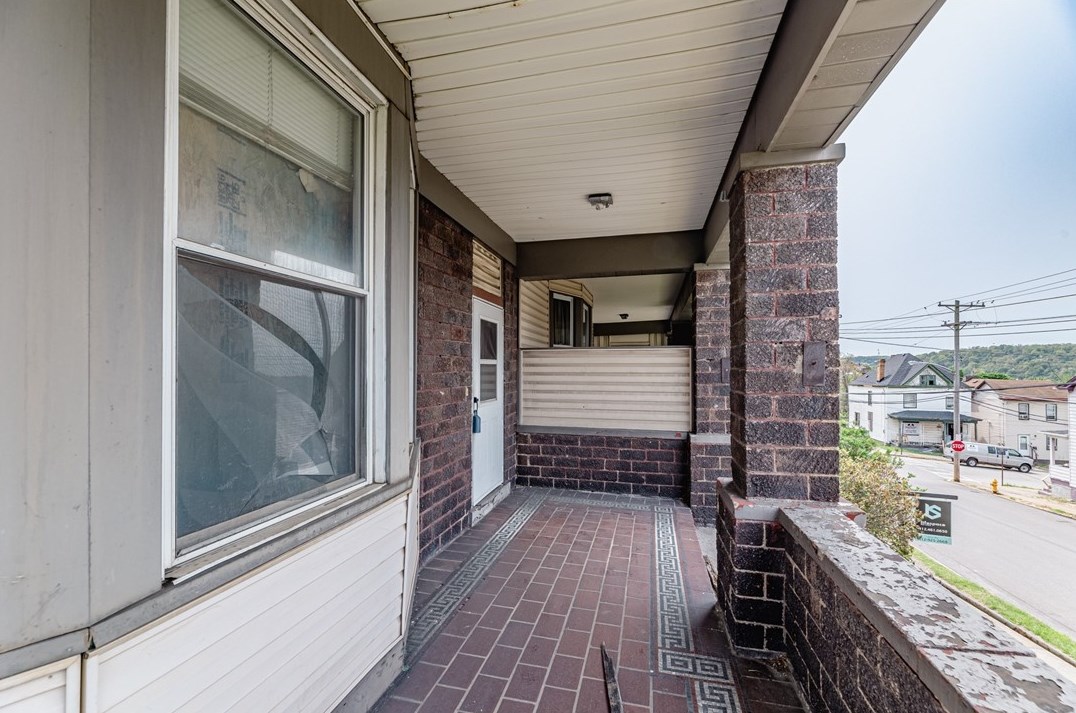 312 E 13th Ave, Whitaker, PA 15120