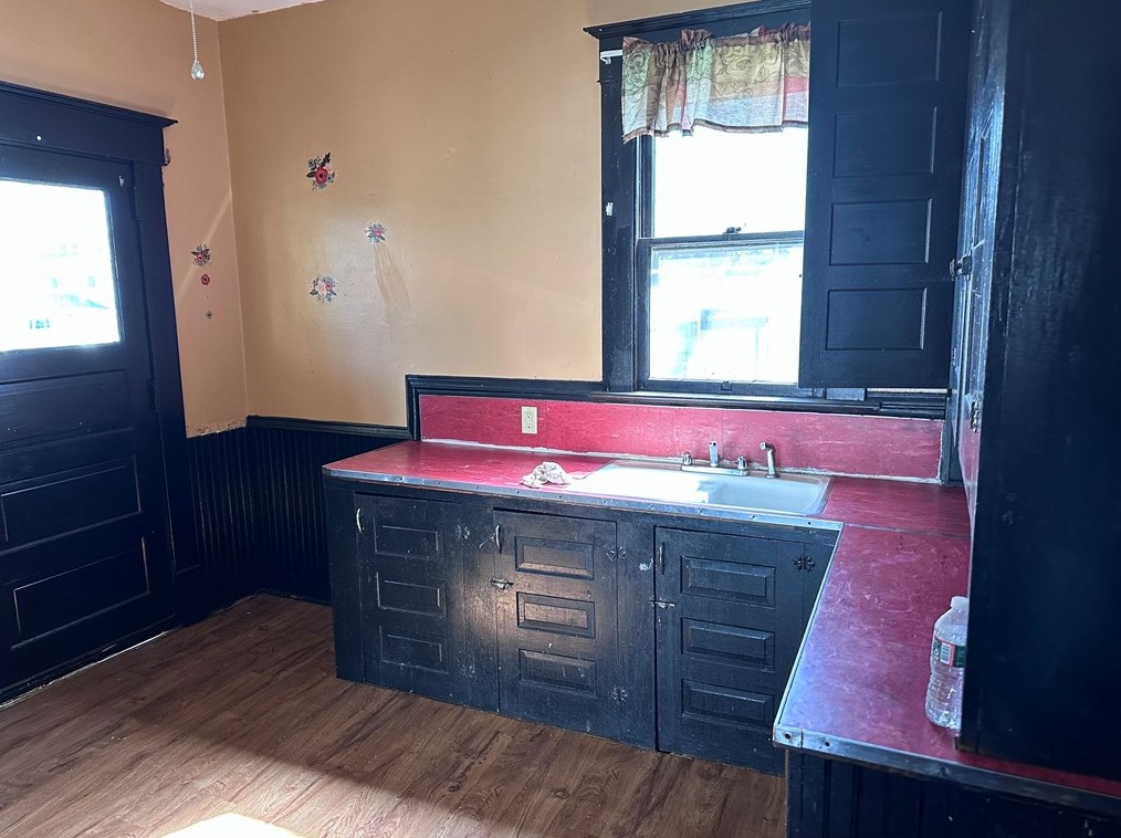 703 Prindle St, Hermitage PA  16146-2756 exterior