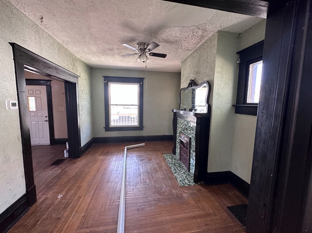 703 Prindle St, Hermitage PA  16146-2756 exterior