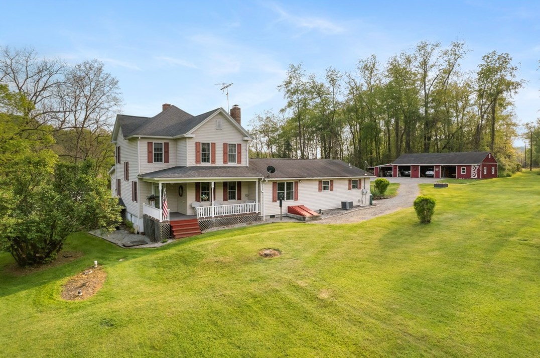 4500 Piney Fork Rd, Library, PA 15129