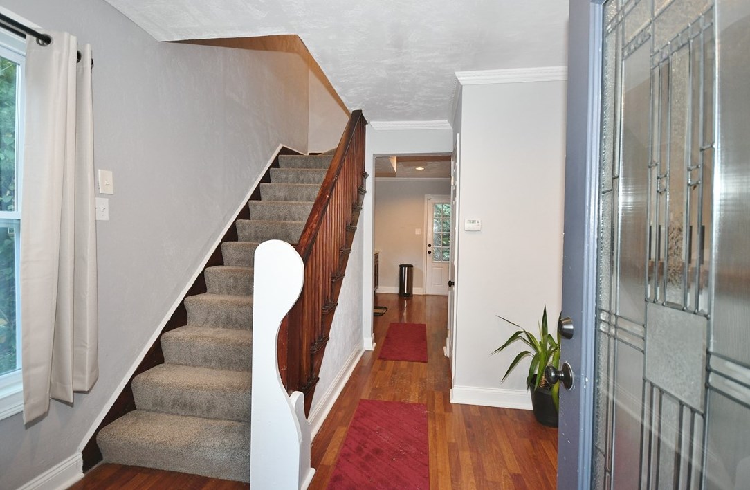 7776 E Fitzsimmons St, Verona, PA 15147