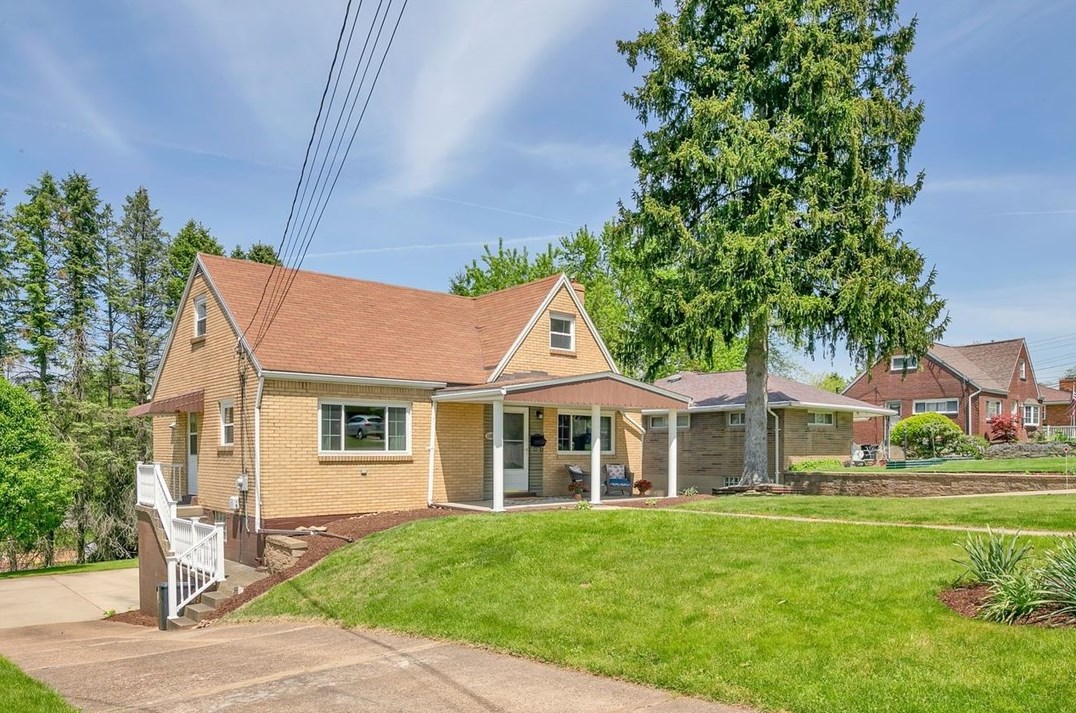1467 Madden Dr, Monroeville, PA 15146