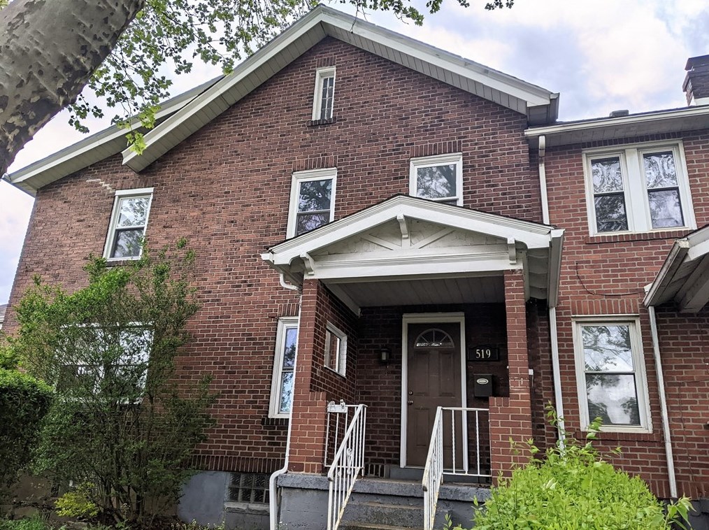 519 Sunnyside Ave, East Pgh, PA 15112-1138