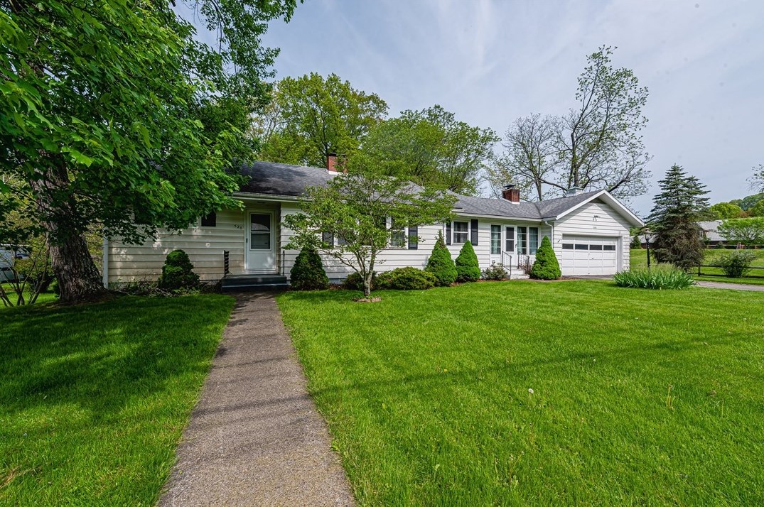 520 9th St, Indiana, PA 15701-1208