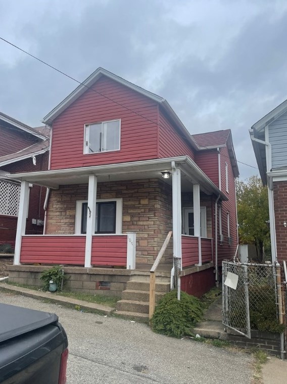 103 Doney St, Duquesne, PA 15110