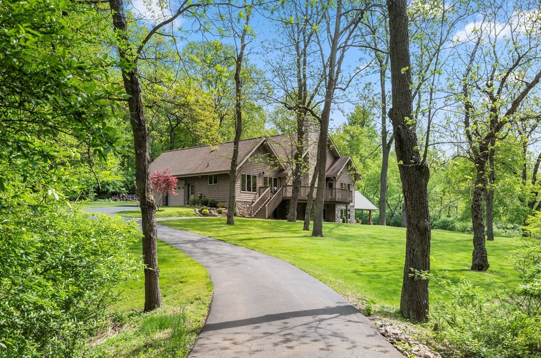 109 Tindall Rd, Seven Fields, PA 16046-3131