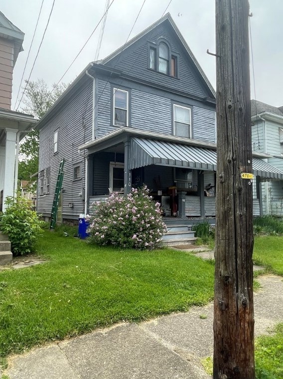 110 Richlieu Ave, New Castle, PA 16101