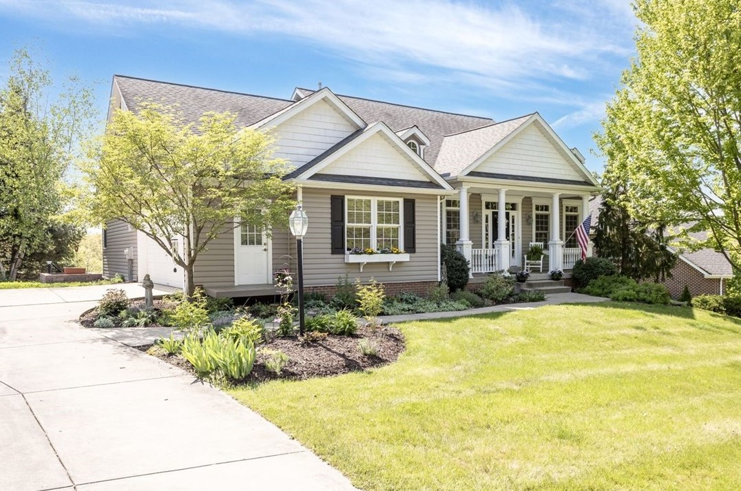 1847 Madison Dr, Moon Twp, PA 15108-1198