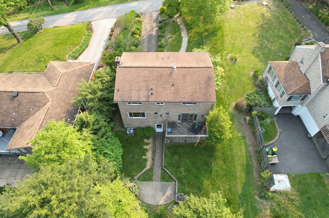 1103 Mccully, Pittsburgh, PA 15235