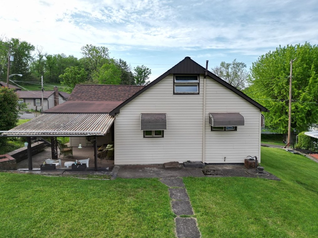 1224 2nd St, Mc Donald, PA 15057