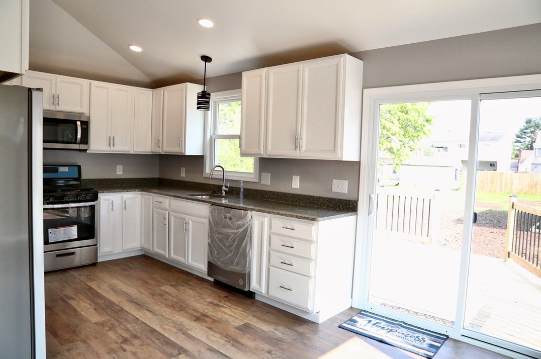 736 Caldwell Ave, New Kensington PA  15068-4604 exterior