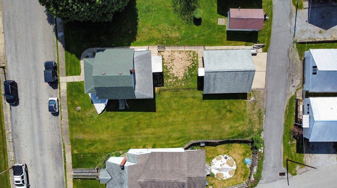 1105 Madison Ave, East Butler, PA 16029