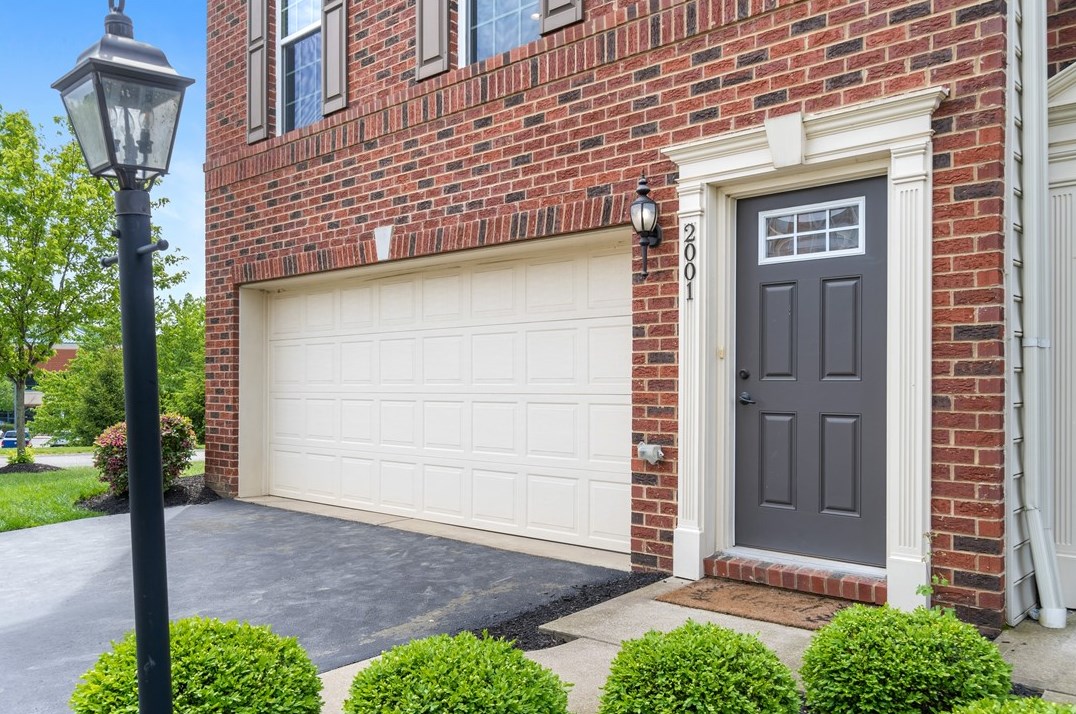 2001 Black Bear Way, Bridgeville, PA 15017