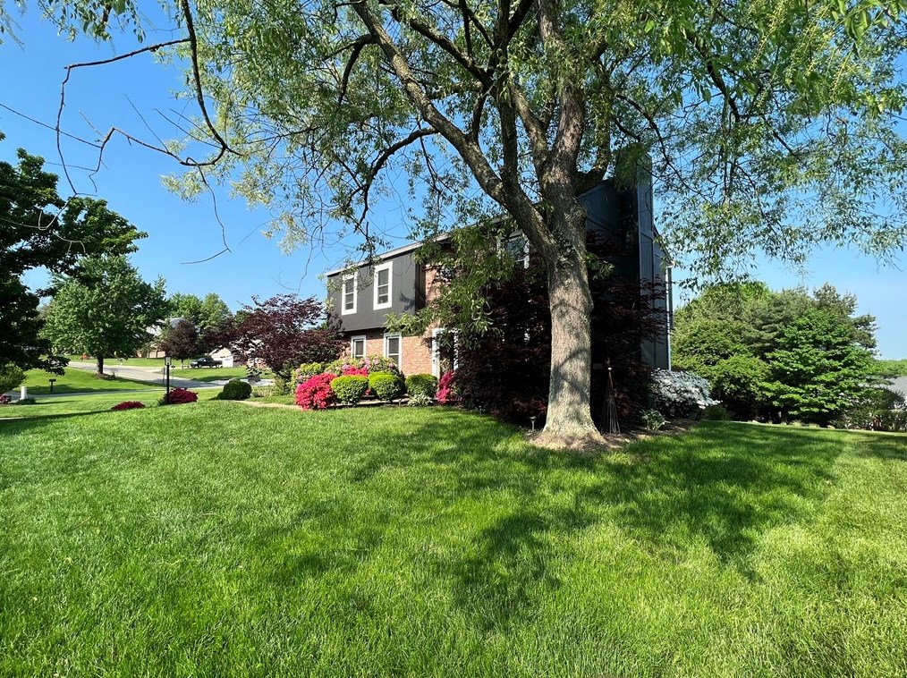 4925 Cheyenne Ct, Gibsonia, PA 15044