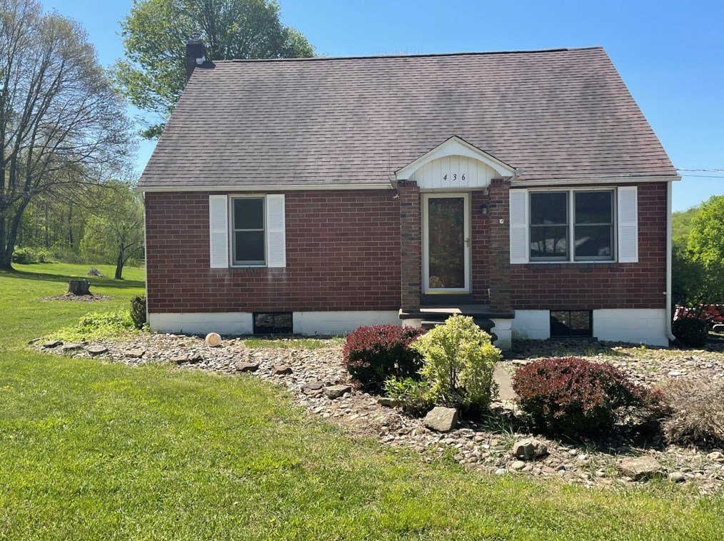 436 E Slippery Rock Rd, Chicora, PA 16025