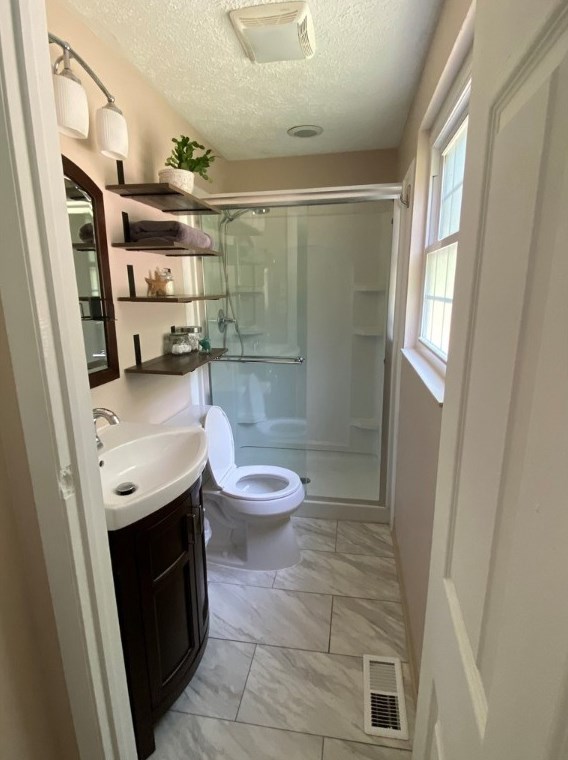 123 Penn Lear Dr, Monroeville PA  15146-4733 exterior