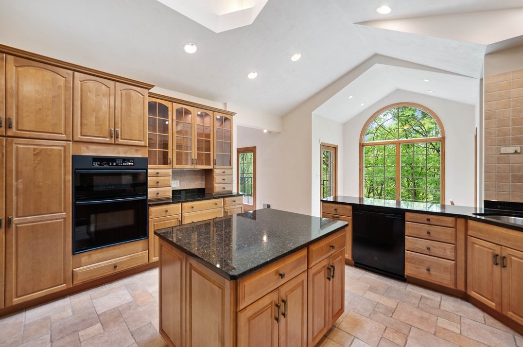 1009 Hunt Club Ct, Export PA  15632-9267 exterior