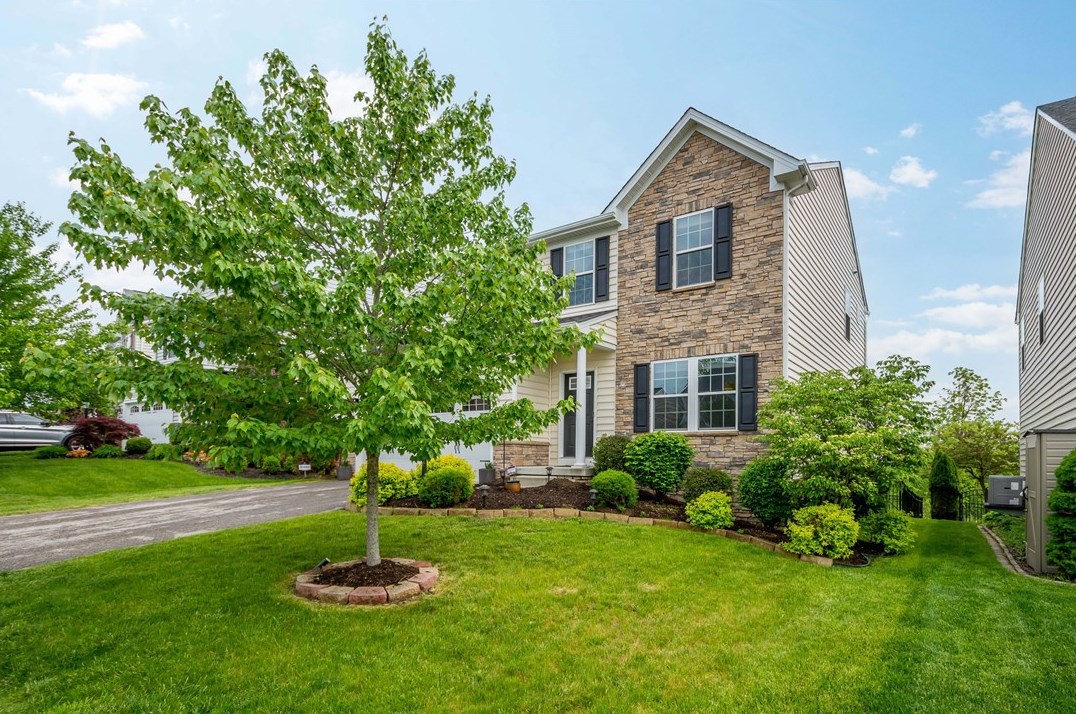312 Sunrise Dr, Collier Township, PA 15106
