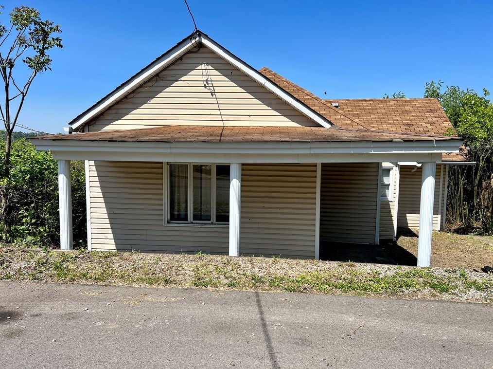 1719 Johnson St, McKeesport, PA 15133