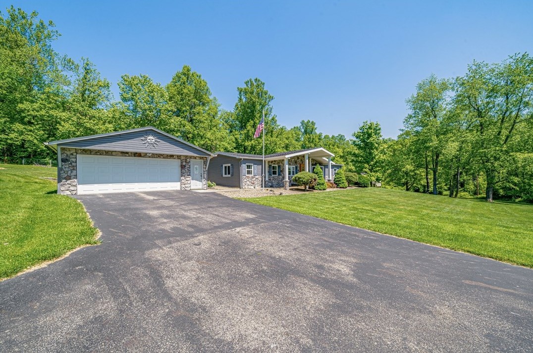 101 Penn Pitt Dr, Greensboro, PA 15338