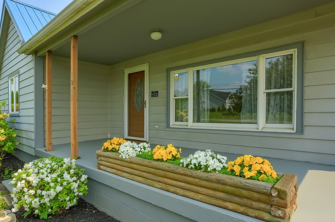 1081 Evans City Rd, Renfrew, PA 16053