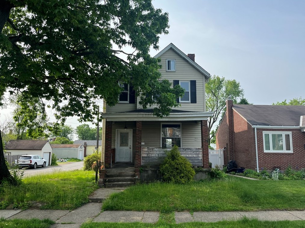 312 Grant Ave, Collier Township, PA 15106
