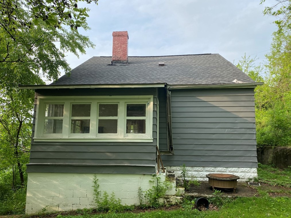 454 2nd Ave, New Eagle, PA 15067