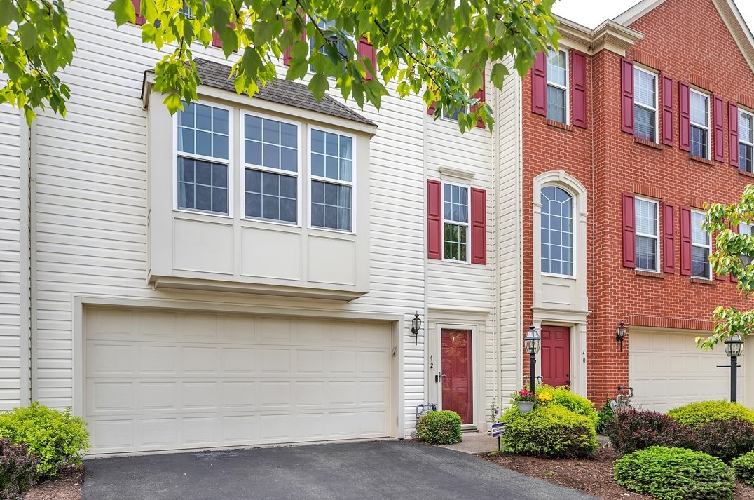 42 Morningtide Ct, Monroeville, PA 15146-4771