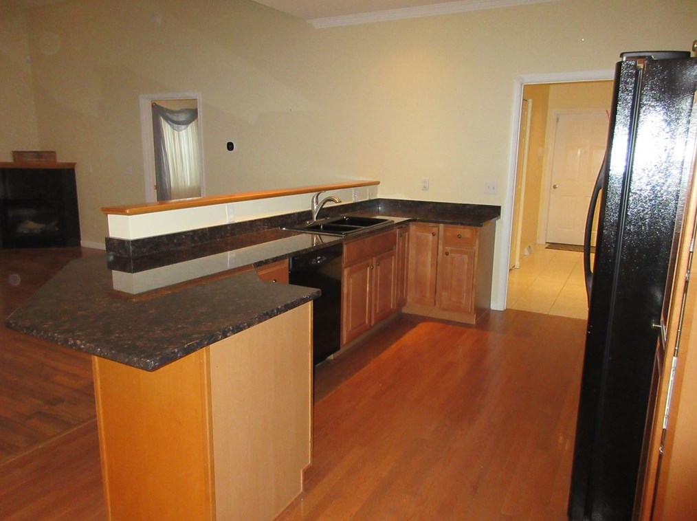 118 Clearwater Dr, Ellwood City PA  16117-3058 exterior