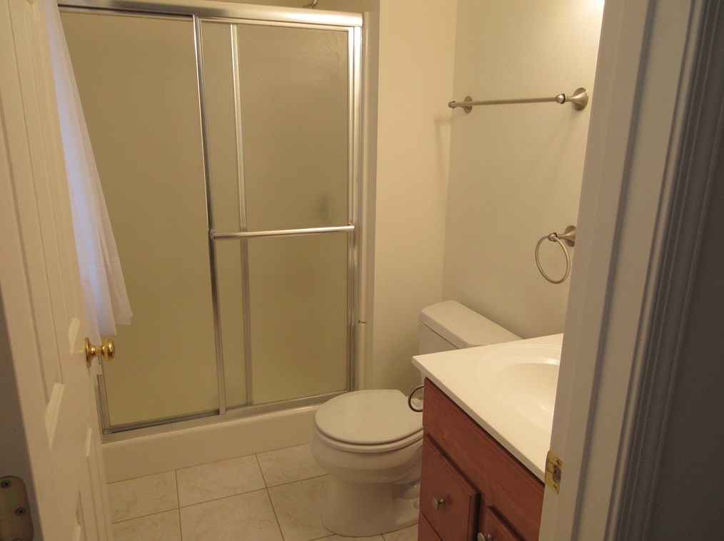 118 Clearwater Dr, Ellwood City PA  16117-3058 exterior