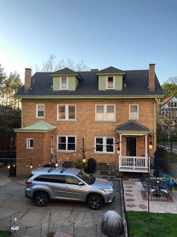 5870 Bartlett St, Pittsburgh, PA 15217