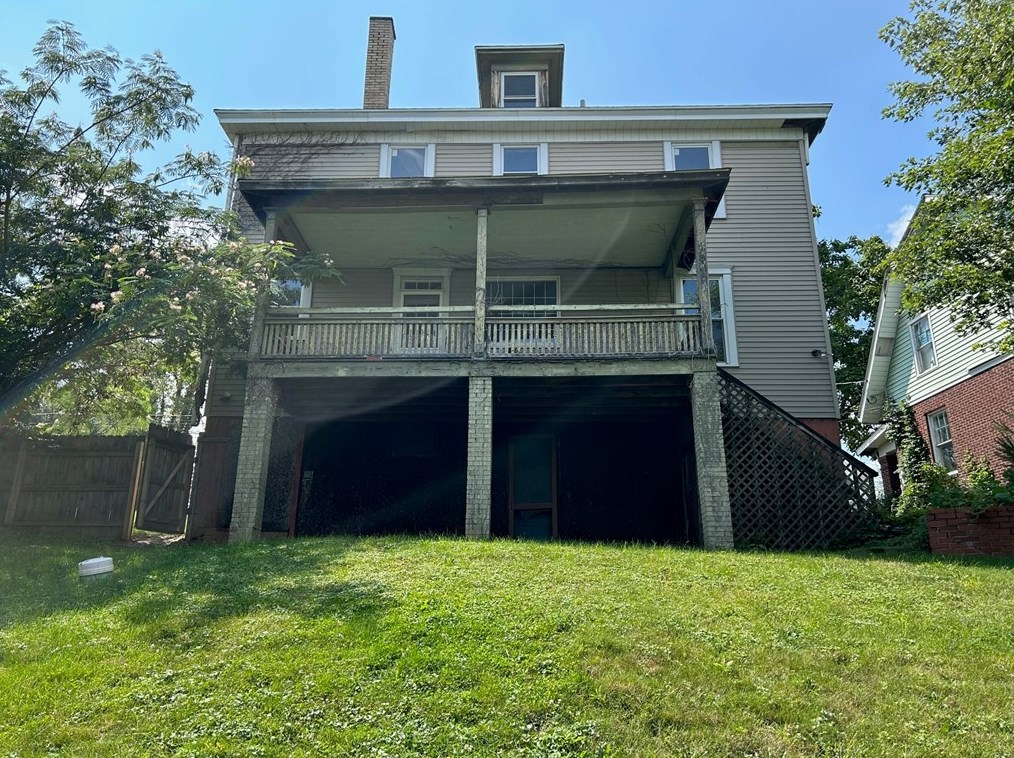 69 Charles St, Oliphant Furnace, PA 15401