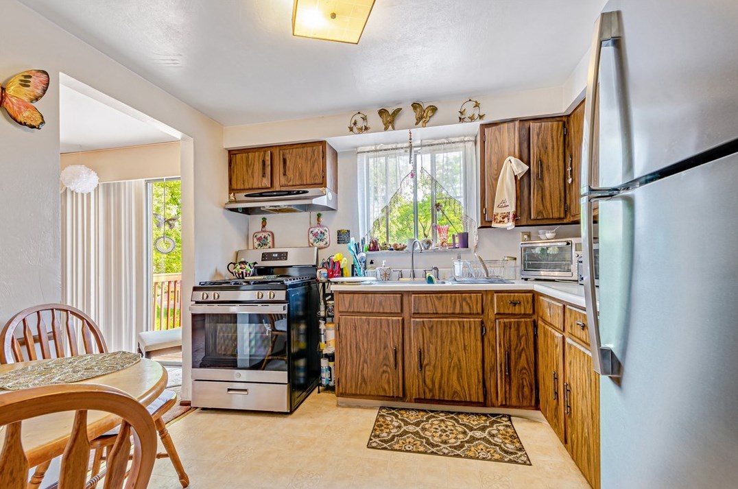 7906 Aber Rd, Verona, PA 15147