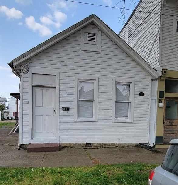 271 14th St, Ambridge, PA 15003