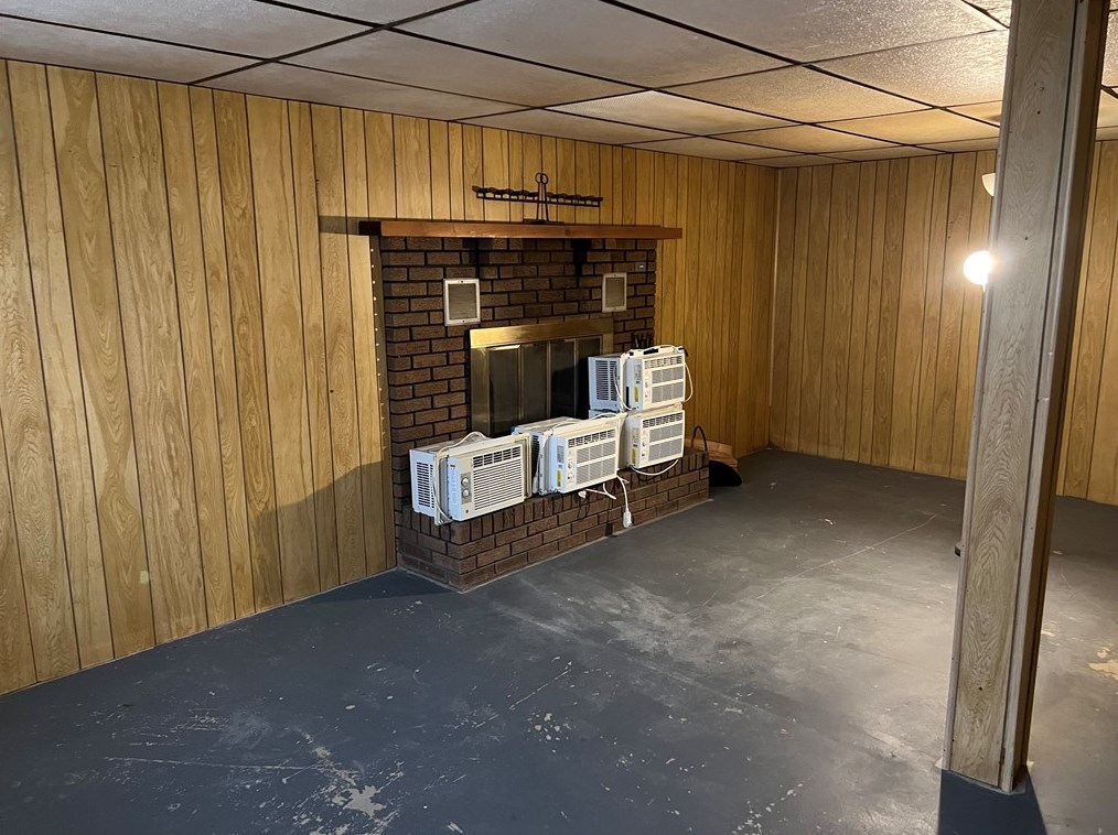 1110 Davis Rd, Butler PA  16001-9775 exterior
