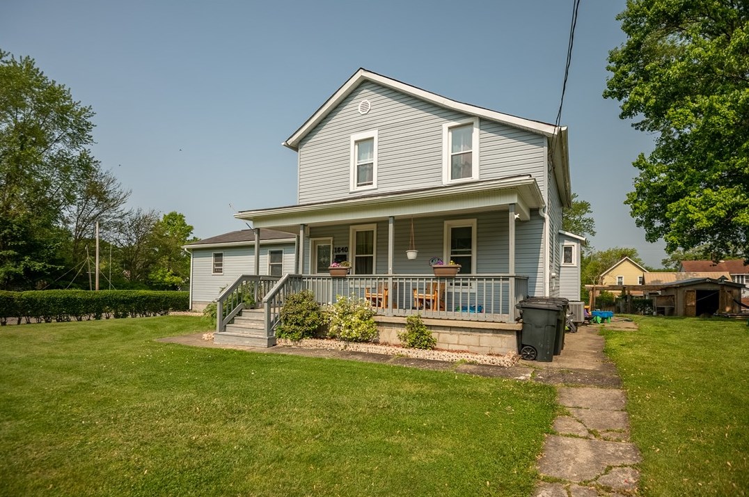 1640 Ashton Ave, Hermitage, PA 16150