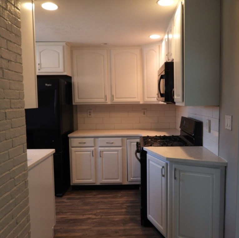 670 Lindsay Rd, Collier Township PA  15106-3844 exterior