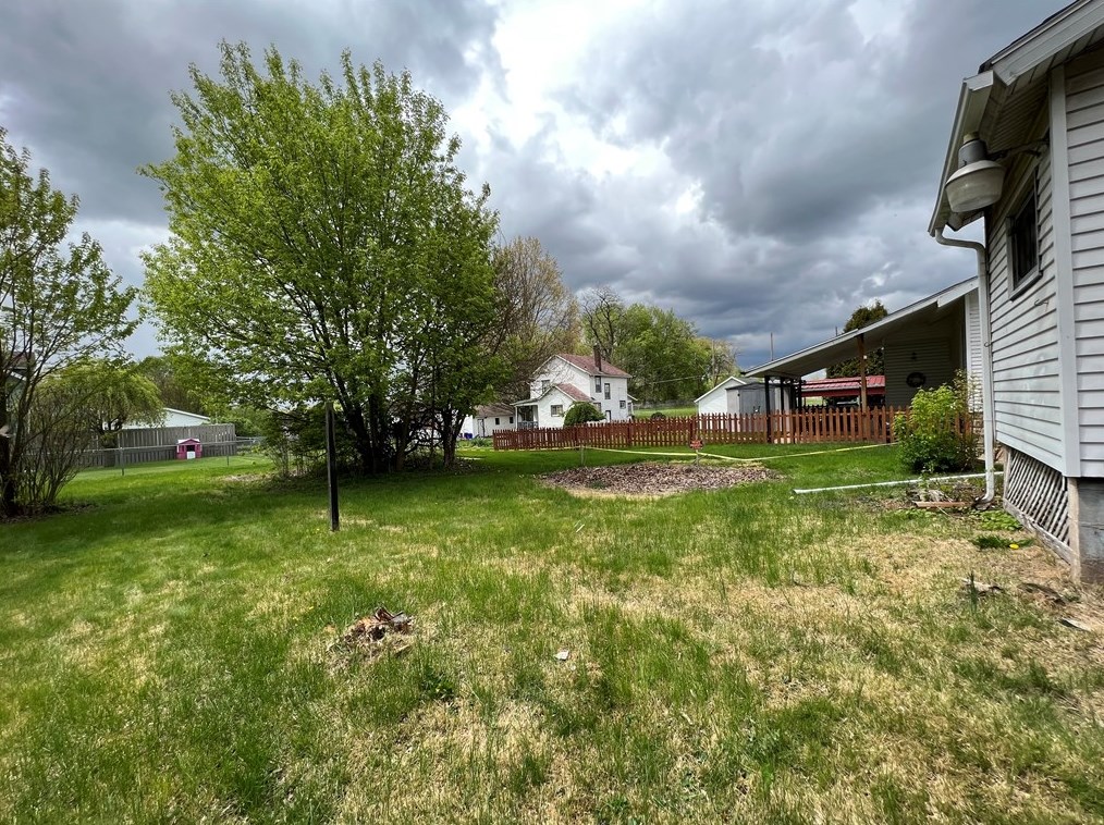 808 Cunningham Ave, New Castle, PA 16101