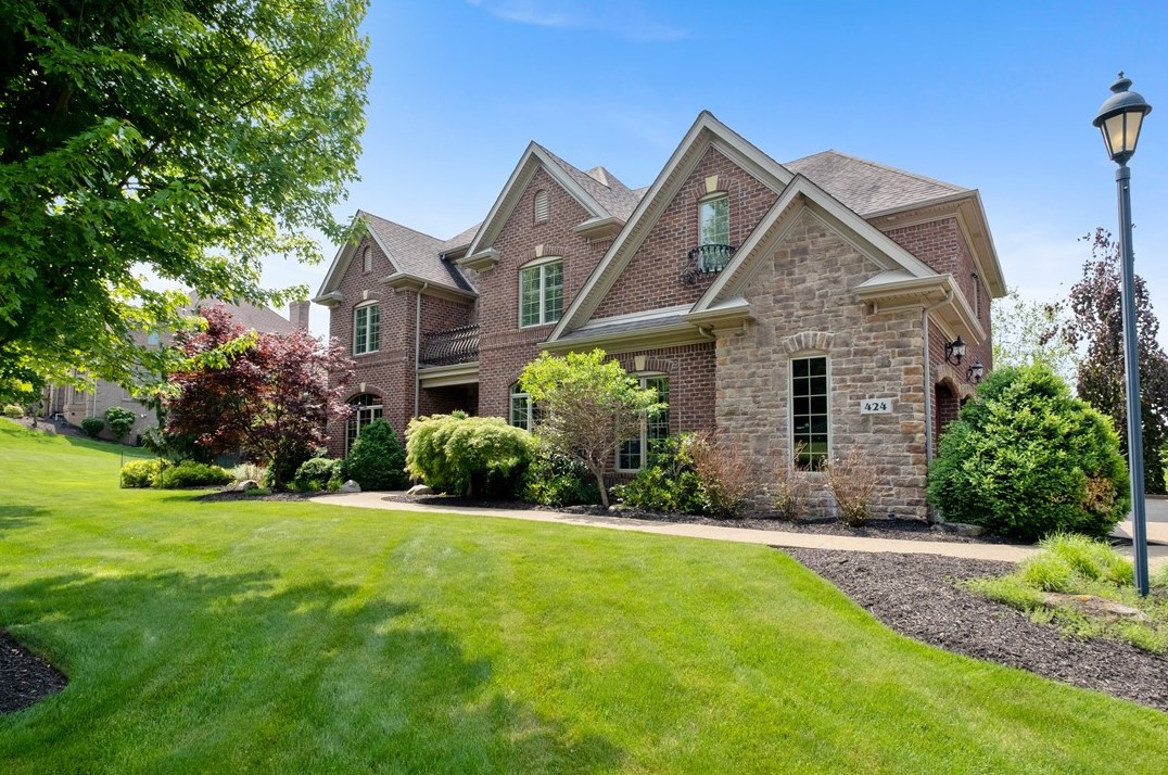 424 Wynstone Dr, Wexford, PA 15090-8877
