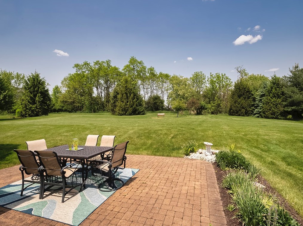 131 Valley Brook Dr, Valencia, PA 16059