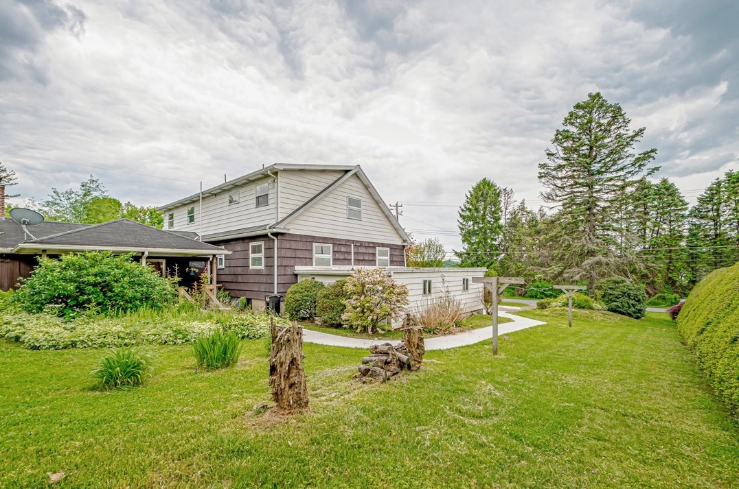 329 3rd Ave, Homer City, PA 15748