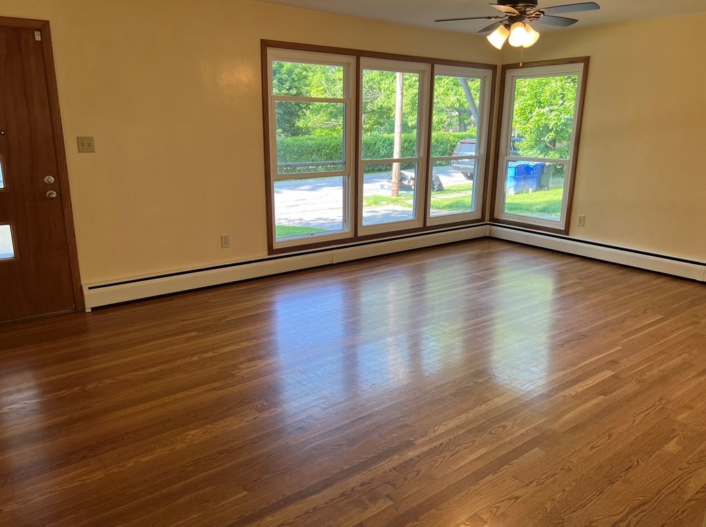 332 E Cooper St, Slippery Rock, PA 16057