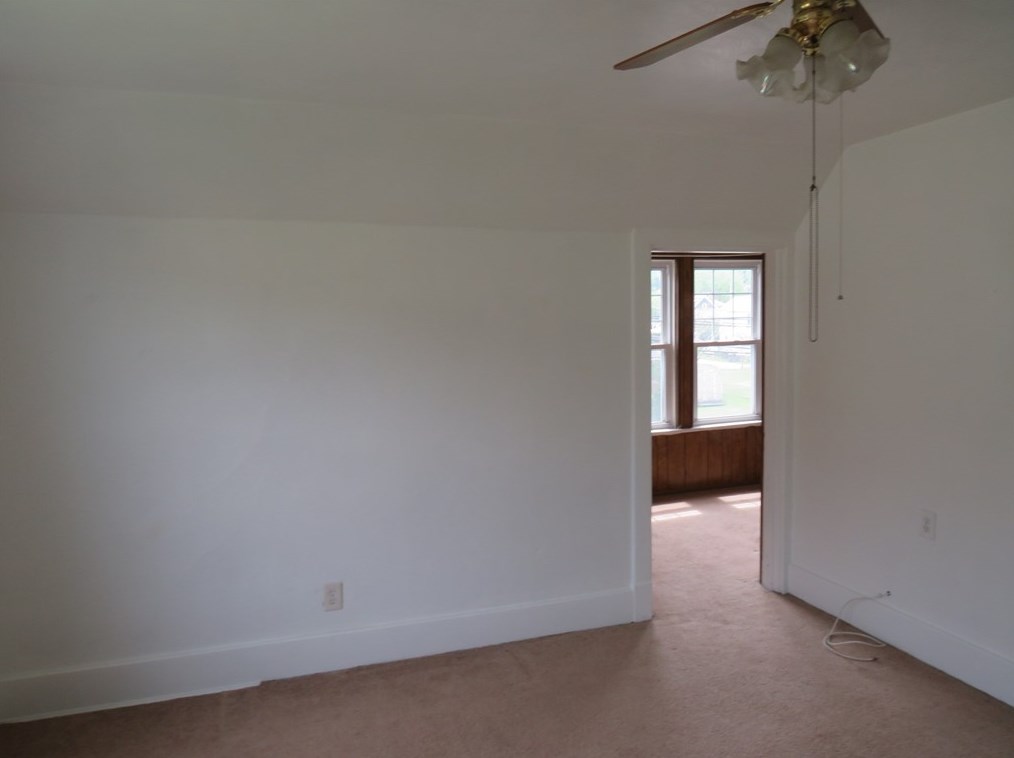 2917 State St, McKeesport, PA 15131