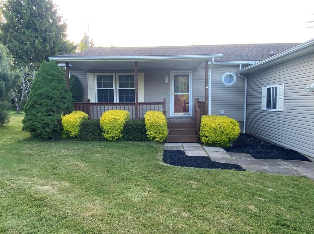 2255 Mercer Rd, Stoneboro, PA 16153